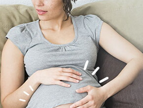 Mujer durante segundo o tercer trimestre de embarazo