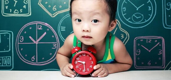 Horarios regulares para comer de los bebés Horarios regulares para comer de los bebés