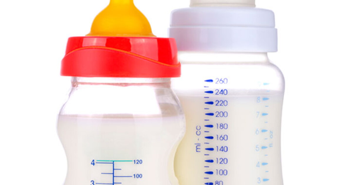 Cómo limpiar de forma fácil, rápida y segura el biberón de tu bebe